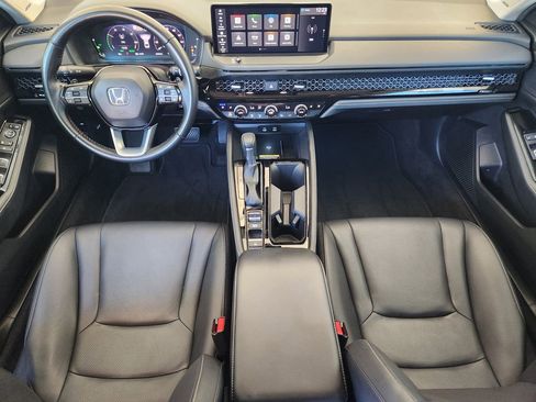 Used 2024 Honda Accord Touring image 25