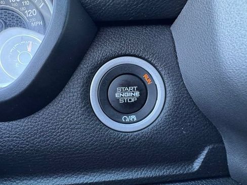 Used 2022 RAM 1500 Laramie w/ Sport Appearance Package AWD/4WD image 17