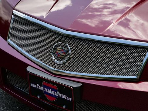 Used 2007 Cadillac XLR V RWD image 49