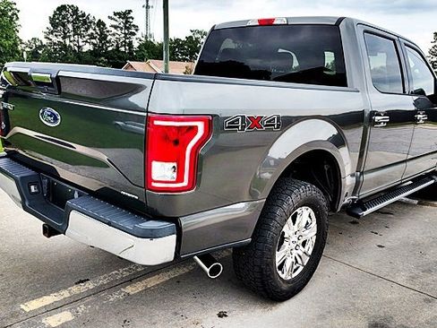 Used 2015 Ford F150 XLT w/ Equipment Group 301A Mid AWD/4WD image 9