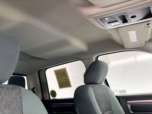 Used 2018 RAM 1500 Big Horn image 25