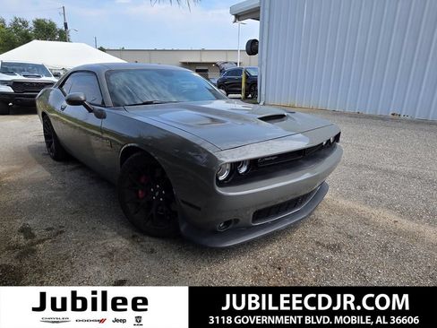 Used 2019 Dodge Challenger R/T Scat Pack w/ Dynamics Package RWD image 1
