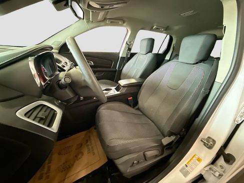 Used 2017 GMC Terrain SLE image 20