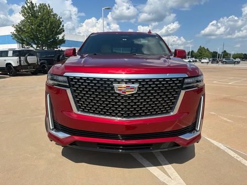Certified 2024 Cadillac Escalade Premium Luxury AWD/4WD image 5