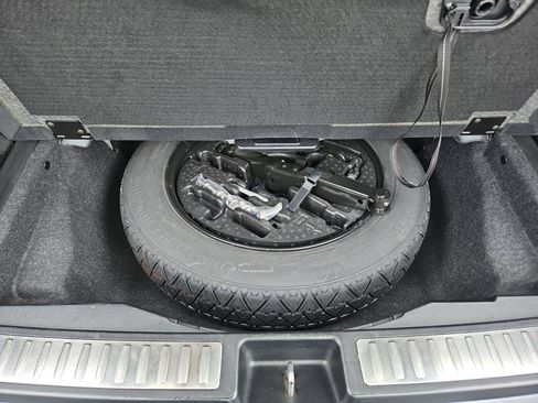 Used 2017 Mercedes-Benz GLS 550 4MATIC image 42
