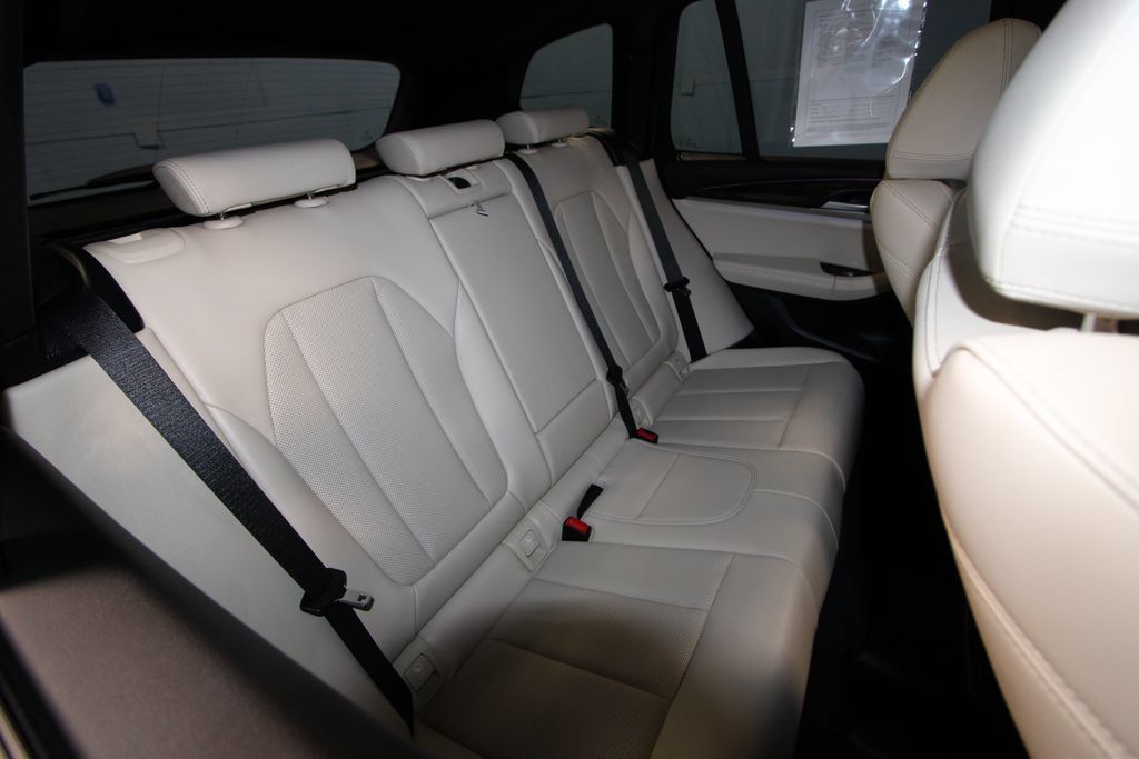Used 2023 BMW X3 xDrive30i w/ Premium Package AWD/4WD image 25