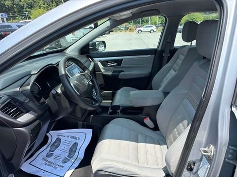 Used 2019 Honda CR-V LX image 10