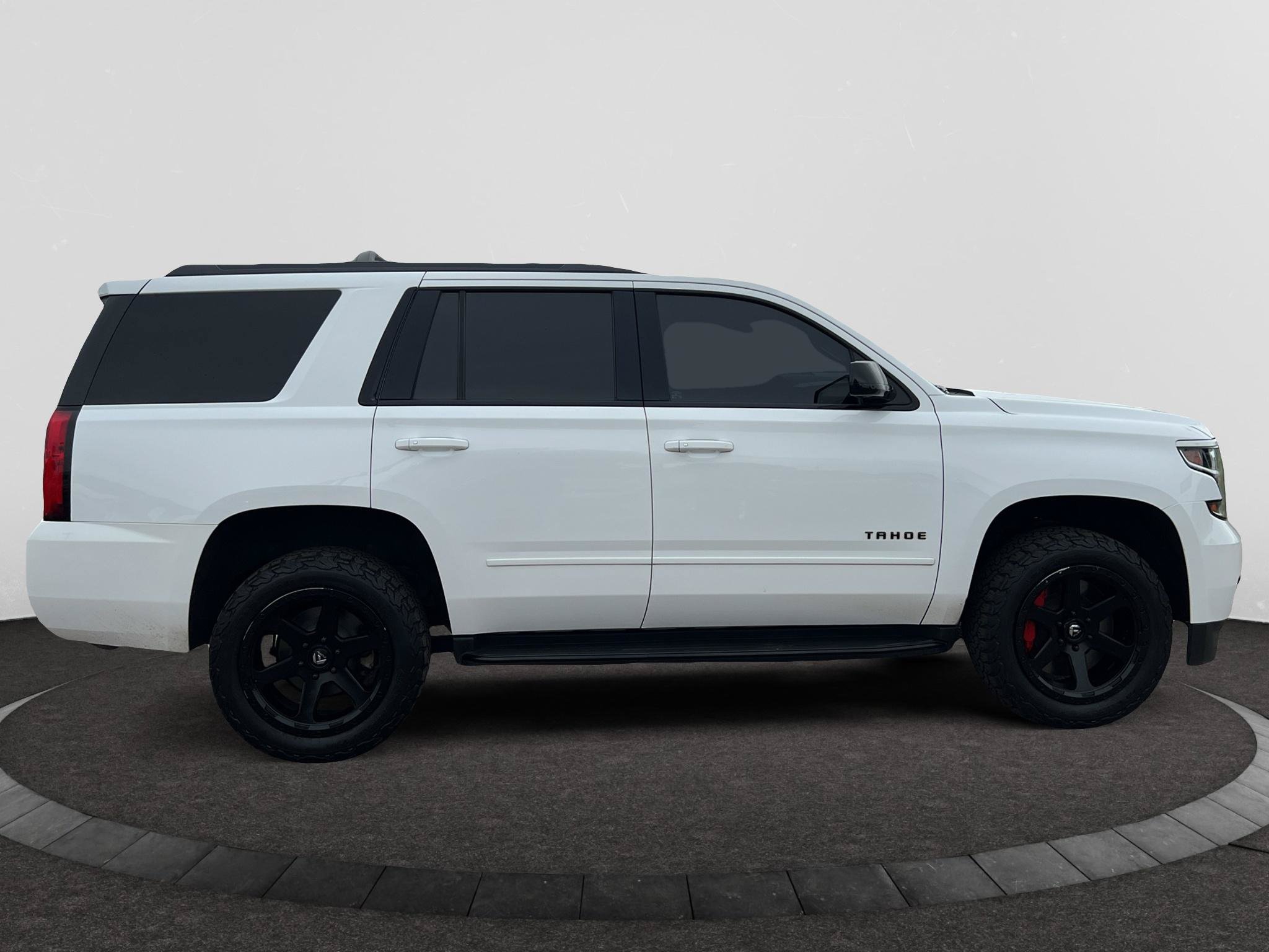 Used 2018 Chevrolet Tahoe Premier AWD/4WD image 5