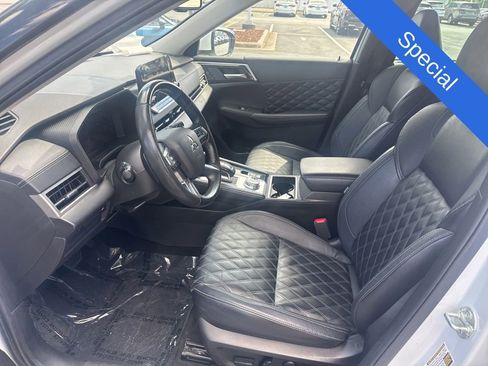Used 2023 Mitsubishi Outlander SEL FWD image 8
