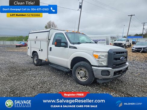Used 2014 Ford F250 XL w/ Power Equipment Group RWD image 5