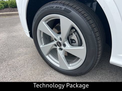 New 2026 Audi Q5 Premium Plus AWD/4WD image 5