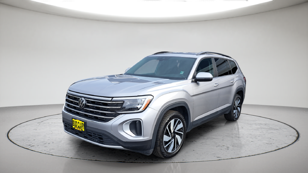 Used 2024 Volkswagen Atlas SE AWD/4WD image 1