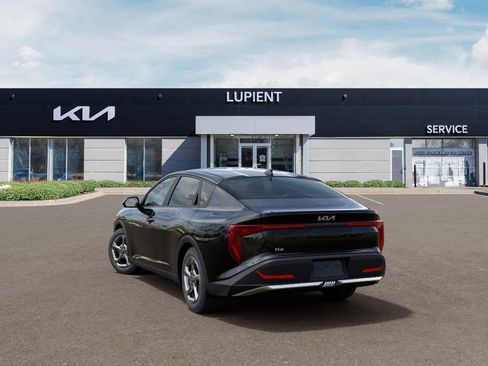 New 2026 Kia K4 FWD image 6