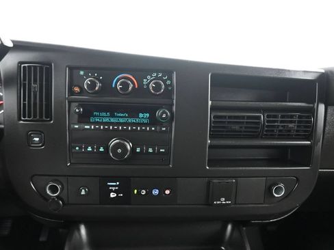 Used 2023 Chevrolet Express 3500 LS RWD image 17