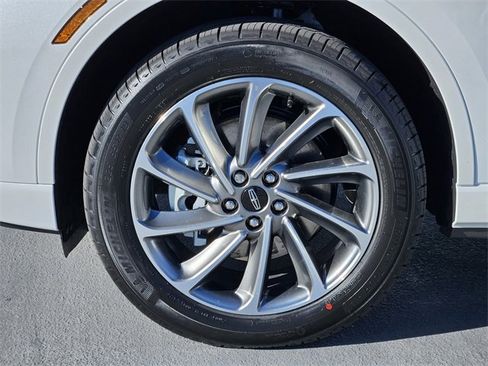 New 2026 Lincoln Corsair Grand Touring image 10