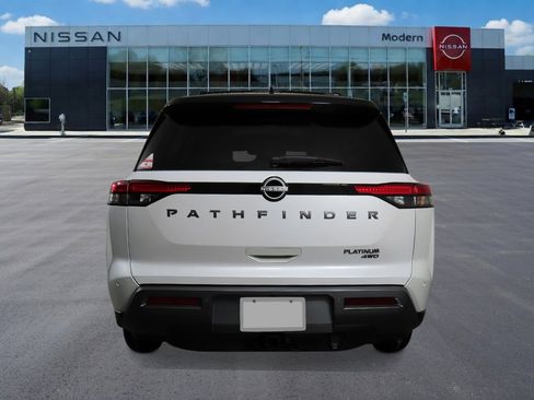 New 2026 Nissan Pathfinder Platinum AWD/4WD image 4