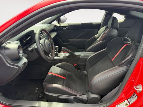 Used 2023 Subaru BRZ Limited RWD image 10