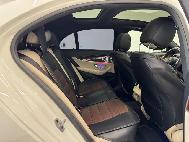 Used 2019 Mercedes-Benz E 300 4MATIC image 18