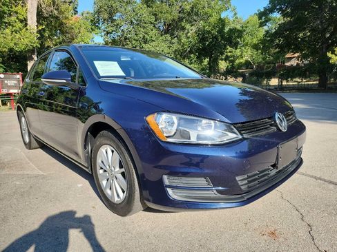 Used 2015 Volkswagen Golf 4-Door FWD image 1