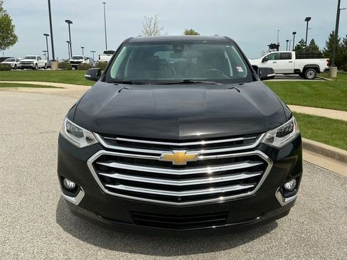 Used 2020 Chevrolet Traverse High Country image 9