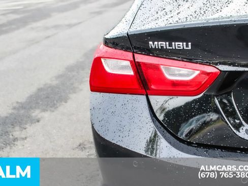 Used 2025 Chevrolet Malibu LT FWD image 12
