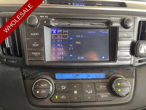 Used 2013 Toyota RAV4 XLE FWD image 7