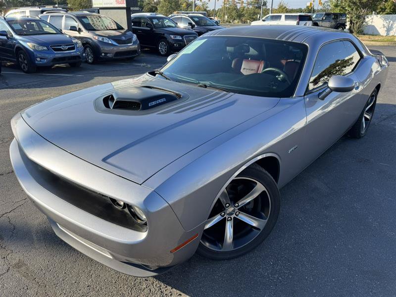 Used 2016 Dodge Challenger R/T Plus RWD image 2