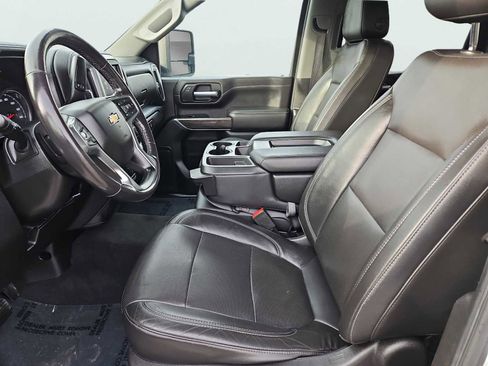 Used 2020 Chevrolet Silverado 2500 LTZ image 32