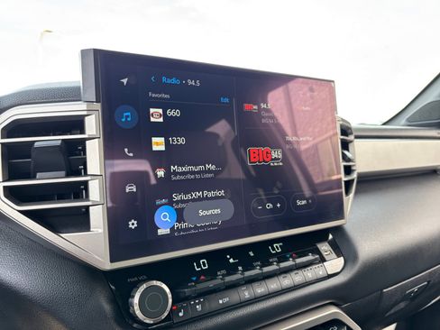 Used 2025 Toyota Tundra Limited w/ TRD Off-Road Package image 12