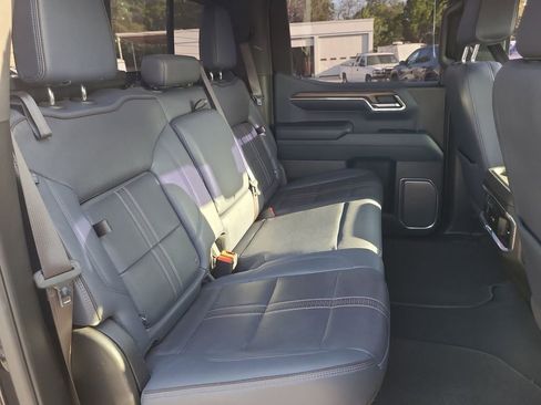 Used 2024 Chevrolet Silverado 1500 High Country w/ Technology Package image 28