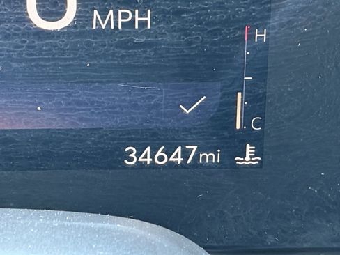 Certified 2024 Buick Encore GX Preferred FWD image 33