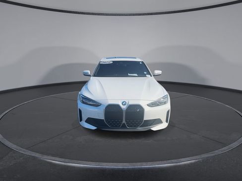 Used 2024 BMW i4 eDrive40 w/ Convenience Package image 3