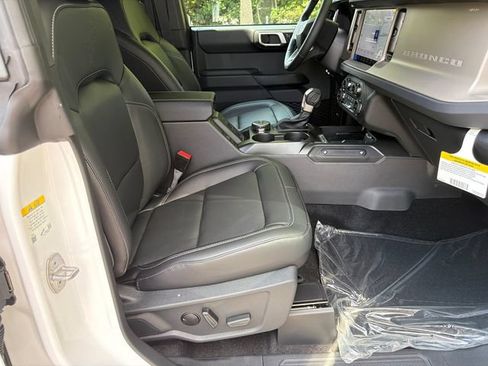 New 2026 Ford Bronco Outer Banks AWD/4WD image 13