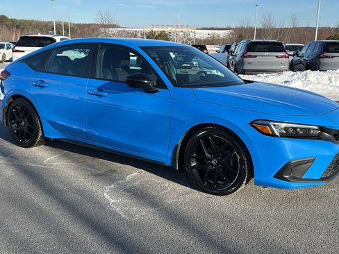 Used 2024 Honda Civic Sport image 2