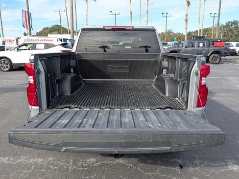 Used 2025 Chevrolet Silverado 1500 LT image 13