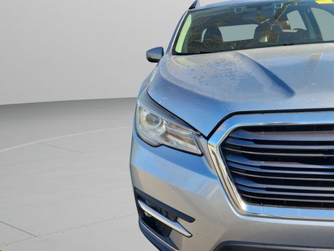 Used 2019 Subaru Ascent Limited w/ Popular Package #2 image 10