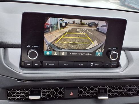 Used 2024 Honda Accord EX image 6