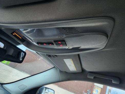 Used 2017 GMC Terrain SLE w/ Convenience Package image 26