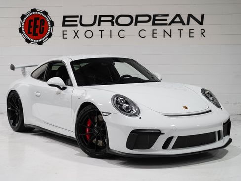 Used 2018 Porsche 911 GT3 RWD image 1