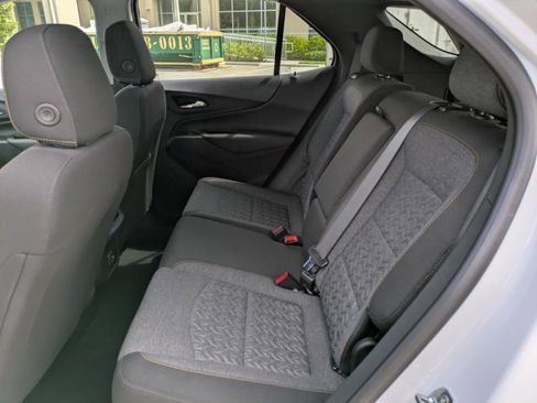 Used 2023 Chevrolet Equinox LT image 15