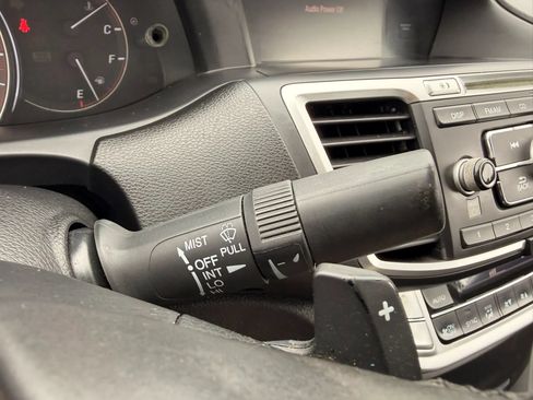 Used 2015 Honda Accord Sport image 35