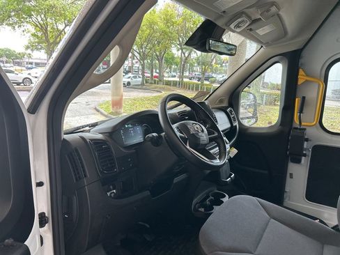 Used 2024 RAM ProMaster 3500 w/ Delivery Van Package FWD image 7