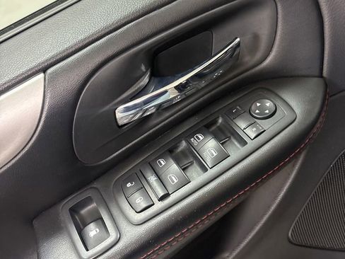 Used 2019 Dodge Grand Caravan GT FWD image 19