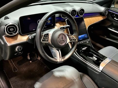 Used 2024 Mercedes-Benz C 300 4MATIC Sedan image 17