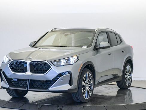New 2026 BMW X2 xDrive28i w/ Technology Package image 1