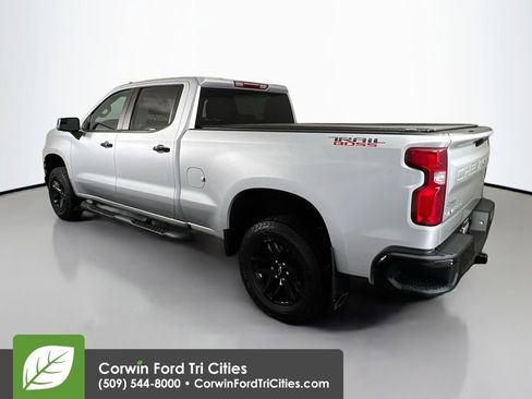 Used 2021 Chevrolet Silverado 1500 LT Trail Boss w/ Bed Protection Package image 11