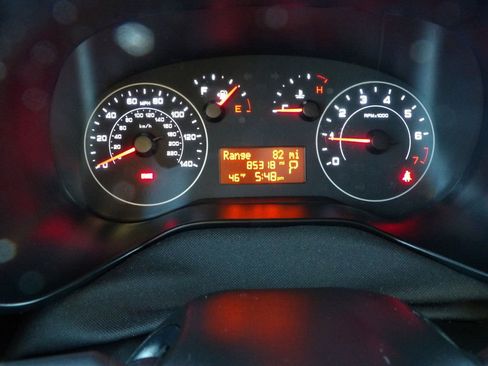 Used 2021 RAM ProMaster City Tradesman SLT image 37