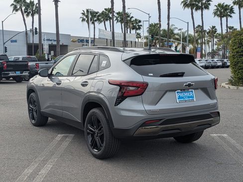 Used 2026 Chevrolet Trax ACTIV w/ Driver Confidence Package image 3