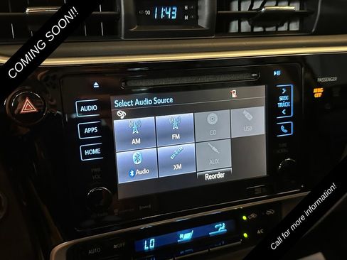 Used 2017 Toyota Corolla XSE w/ Carpet Mat Package (TMS) FWD image 13