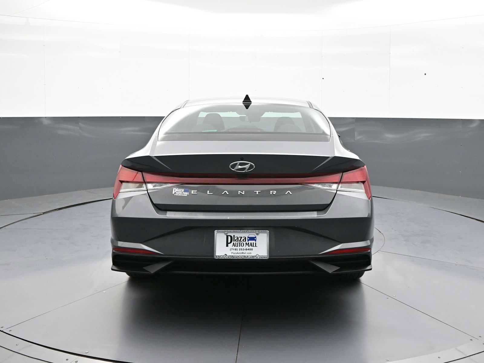 Certified 2023 Hyundai Elantra SEL FWD image 6